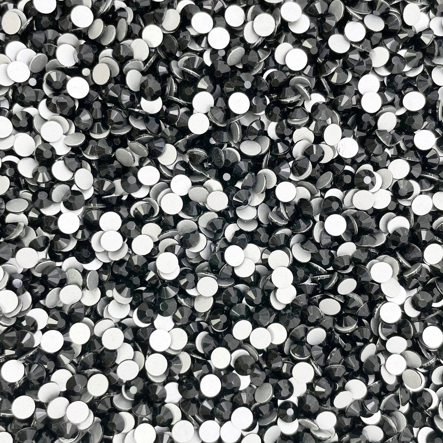 High Quality flatback rhinestones: Color - Jet Black