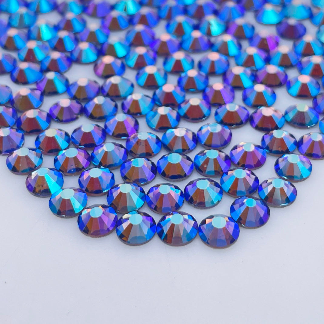 Tanzanite AB non-hotfix flatback glass rhinestones — iridescent Aurora Borealis coating