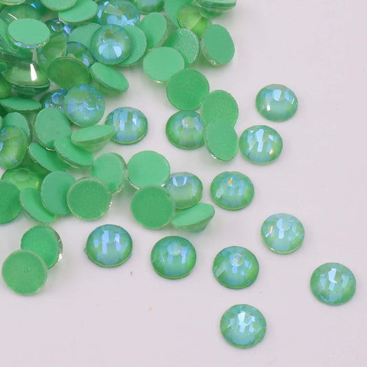 High Quality flatback rhinestones: Color - Emerald Luminous