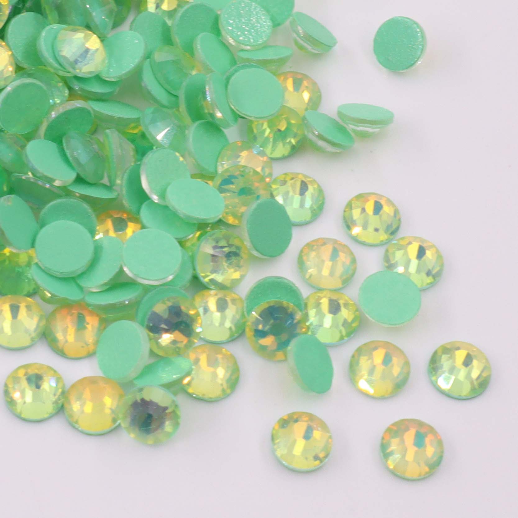 Emerald Luminous Opal