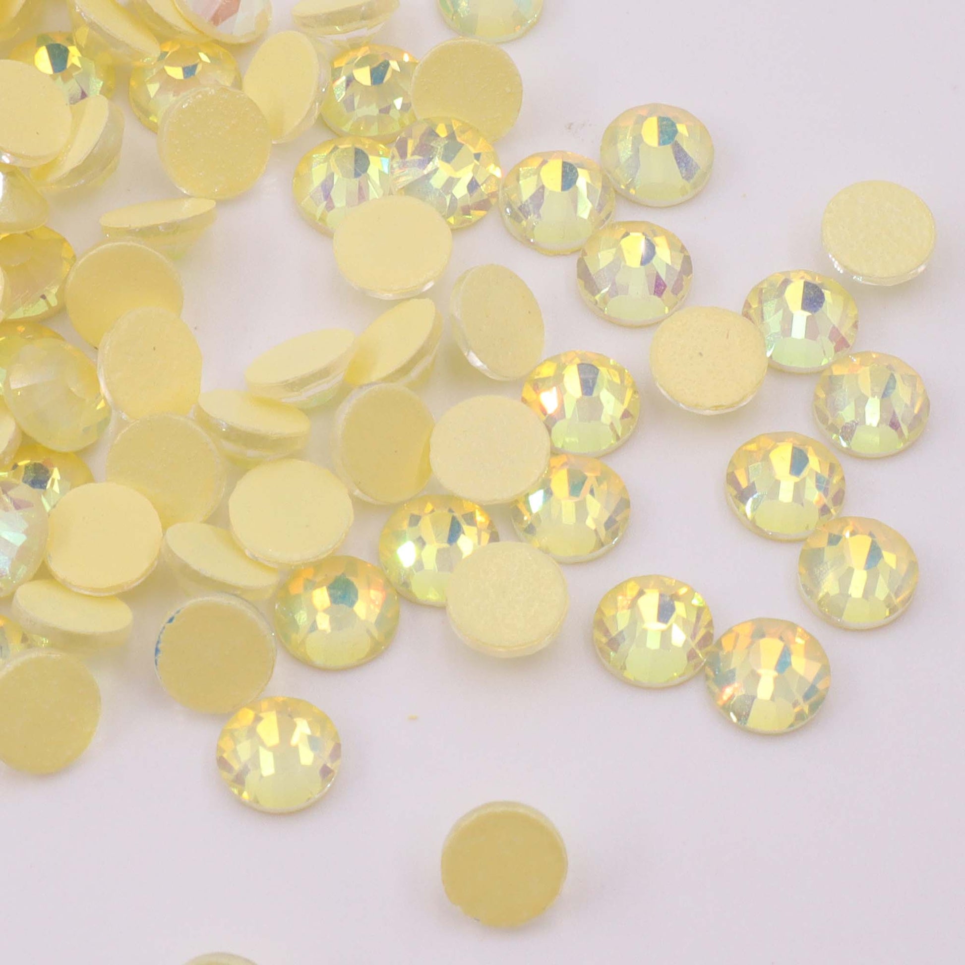 High Quality flatback rhinestones: Color - Jonquil Luminous Opal