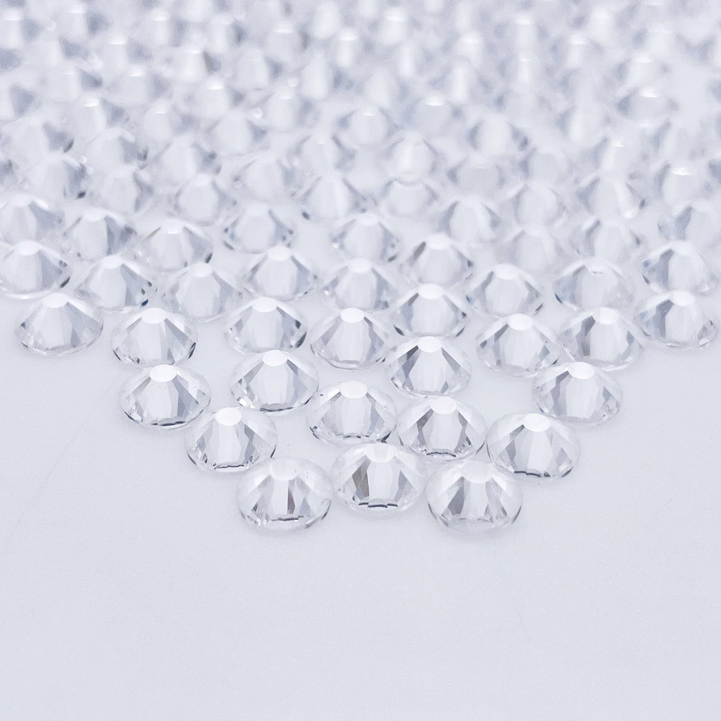 High Quality flatback rhinestones: Color - Transparent Clear