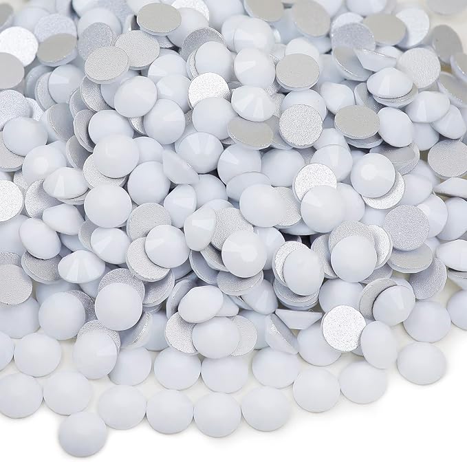 Solid White non-hotfix flatback glass rhinestones — loose crystal swatch
