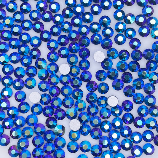 High Quality flatback rhinestones: Color - Montana AB