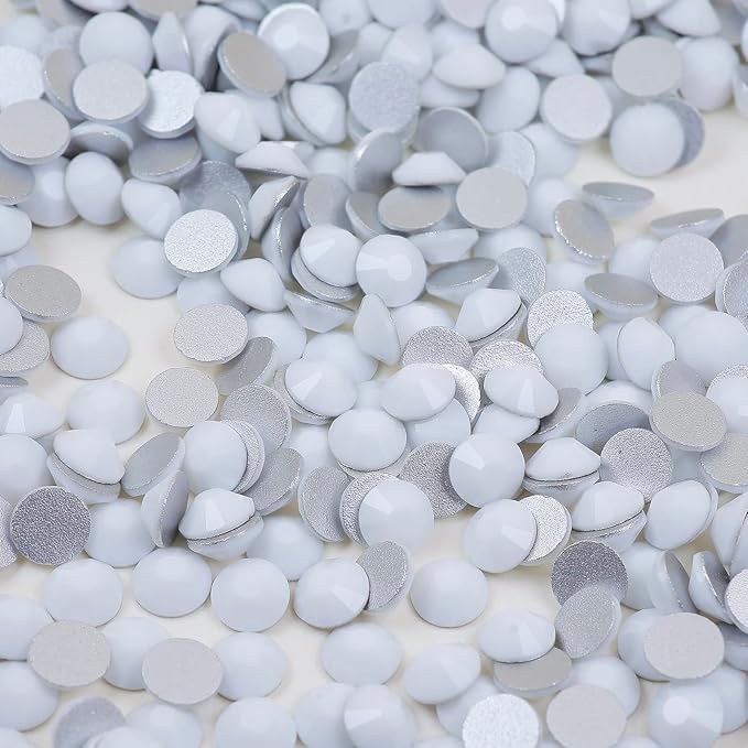 Solid White flatback rhinestones size comparison, SS3 to SS60