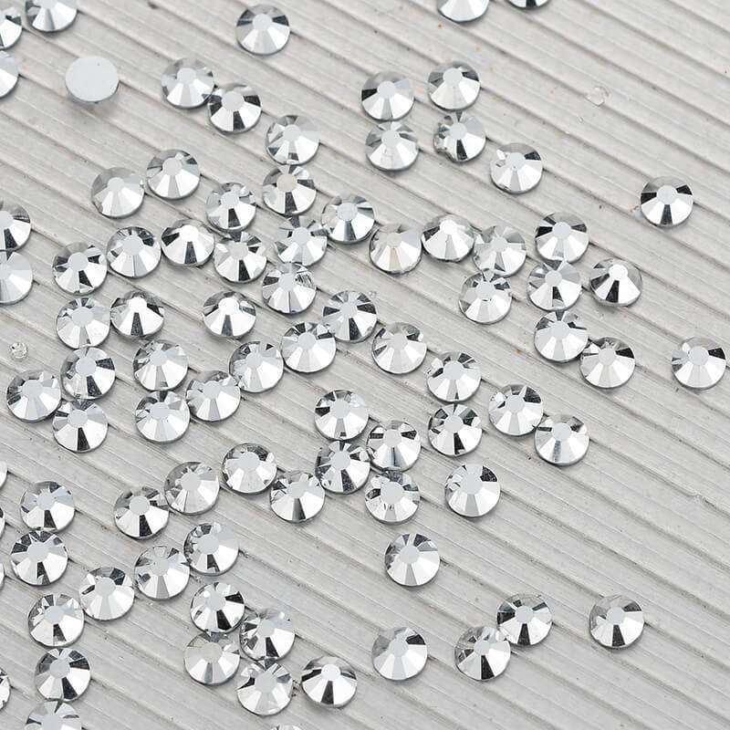 Mine Silver flatback rhinestones size comparison, SS3 to SS60
