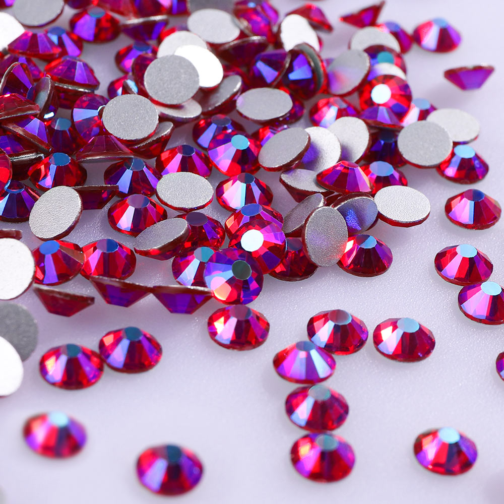 Close-up of Siam AB glass rhinestone facets and flat back