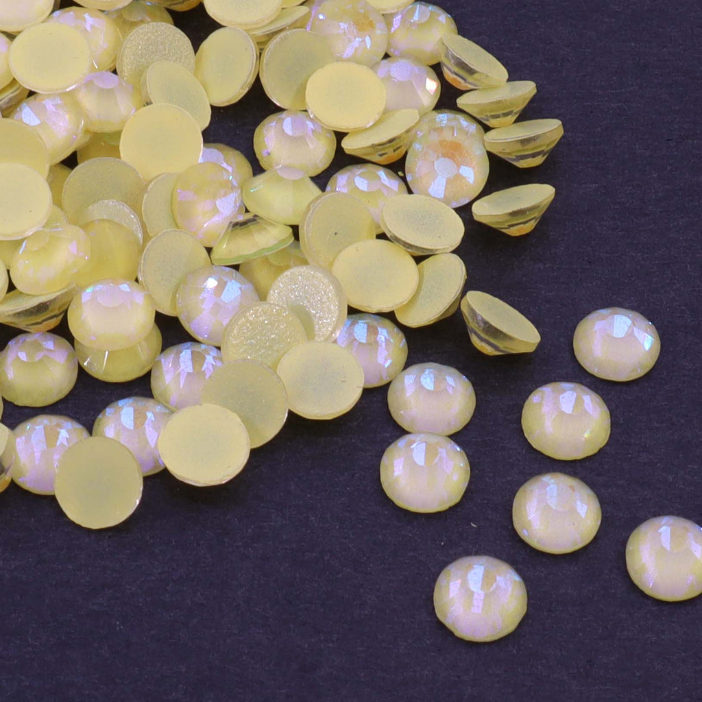 Jonquil Luminous non-hotfix flatback glass rhinestones — soft luminous colour-shift